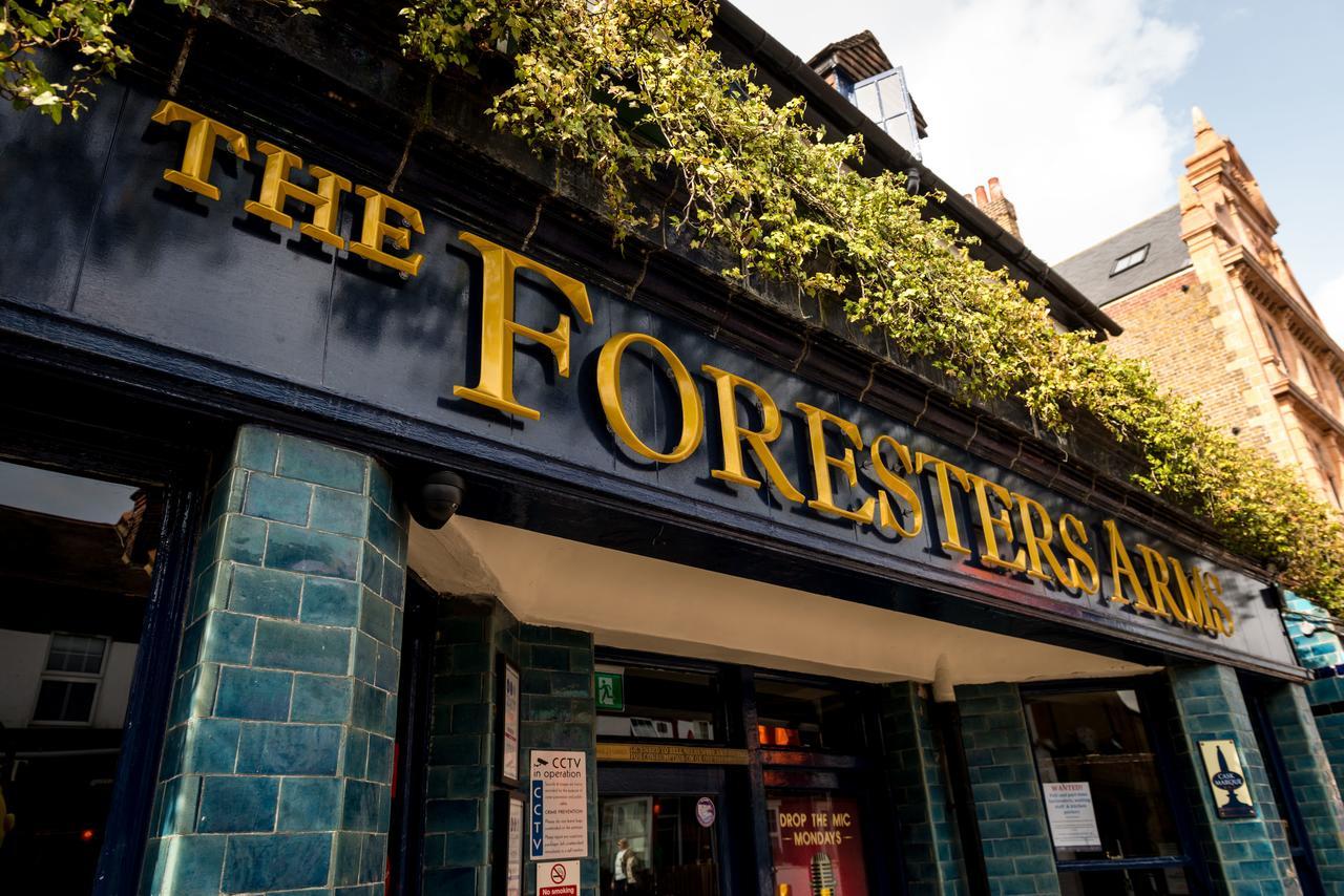 The Foresters Arms คิงส์ตันอะพอนเทมส์ ภายนอก รูปภาพ